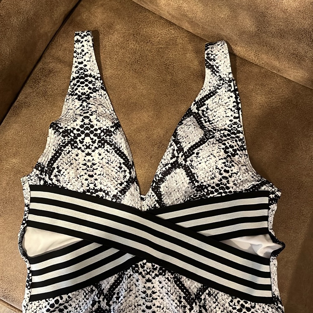 Women’s one piece swimsuit